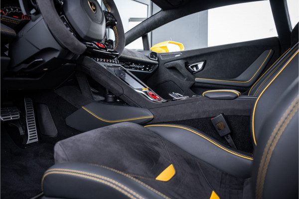 Lamborghini Huracan 5.2 V10 Tecnica RWD - Giallo Inti | Fabrieksgarantie | Dealeronderhouden | Lift | Sensonum