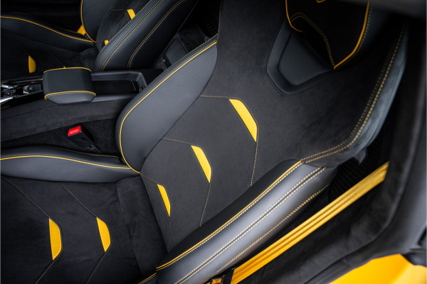 Lamborghini Huracan 5.2 V10 Tecnica RWD - Giallo Inti | Fabrieksgarantie | Dealeronderhouden | Lift | Sensonum