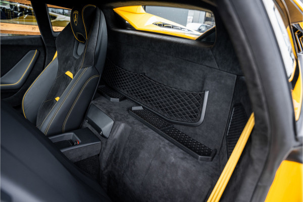 Lamborghini Huracan 5.2 V10 Tecnica RWD - Giallo Inti | Fabrieksgarantie | Dealeronderhouden | Lift | Sensonum