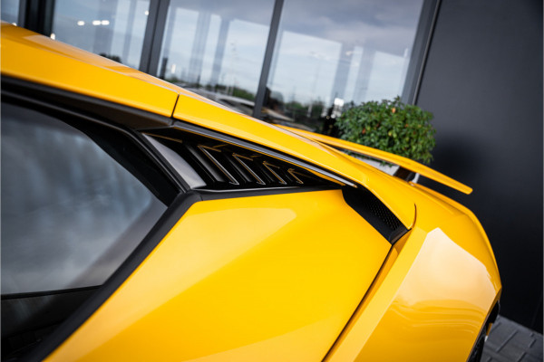 Lamborghini Huracan 5.2 V10 Tecnica RWD - Giallo Inti | Fabrieksgarantie | Dealeronderhouden | Lift | Sensonum
