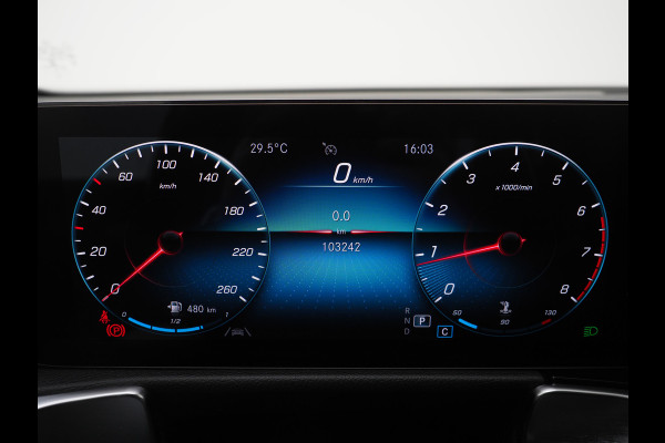 Mercedes-Benz Glb 180 Panamericana | Night | Trekhaak | Widescreen | Camera | DAB | Cruise
