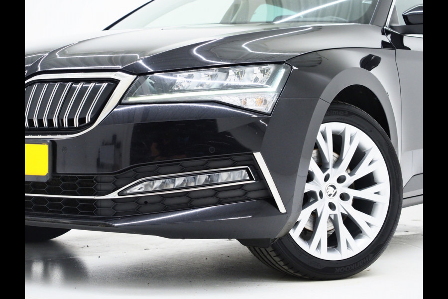 Škoda Superb Combi 1.4 TSI iV 218PK | Keyless | Camera | DAB | Cruise | Stoelverwarming | LED | Carplay