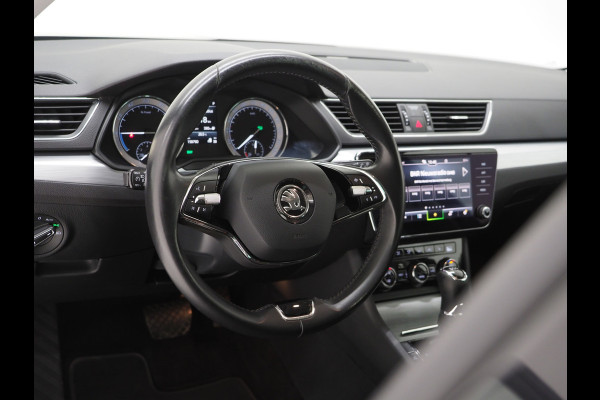 Škoda Superb Combi 1.4 TSI iV 218PK | Keyless | Camera | DAB | Cruise | Stoelverwarming | LED | Carplay