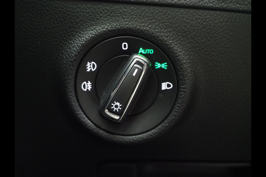 Škoda Superb Combi 1.4 TSI iV 218PK | Keyless | Camera | DAB | Cruise | Stoelverwarming | LED | Carplay