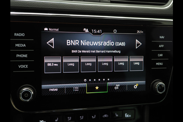 Škoda Superb Combi 1.4 TSI iV 218PK | Keyless | Camera | DAB | Cruise | Stoelverwarming | LED | Carplay
