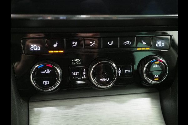 Škoda Superb Combi 1.4 TSI iV 218PK | Keyless | Camera | DAB | Cruise | Stoelverwarming | LED | Carplay
