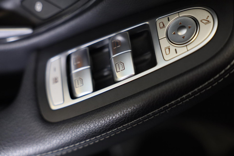 Mercedes-Benz GLC 250 4MATIC AMG 63 Look / AUT / Navi / Ecc / Cruise Control / Leder / Elek Stoelen / Led / Pdc / 20 Inch
