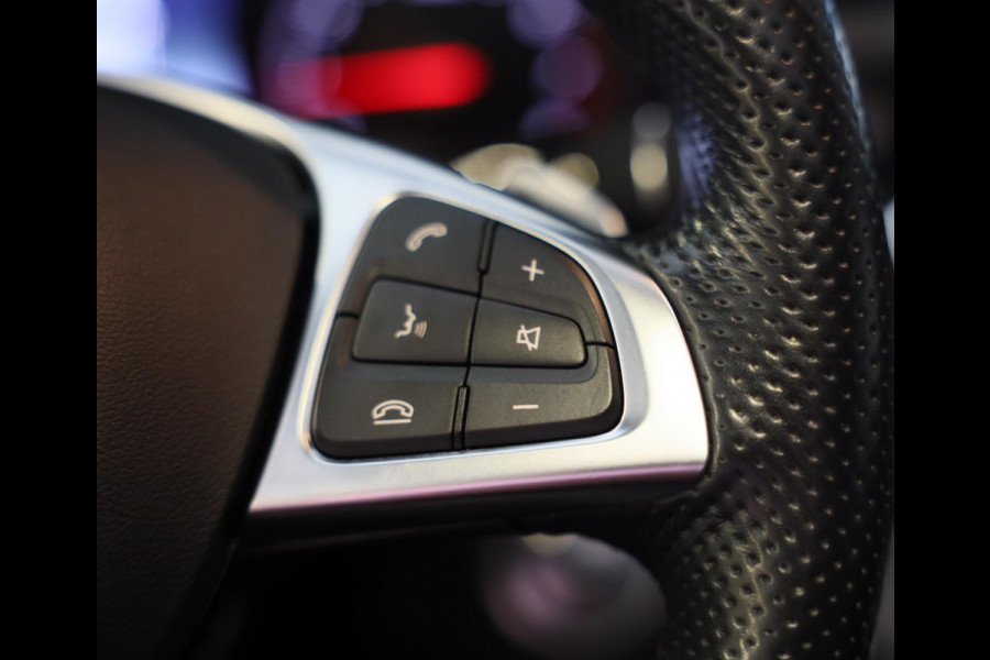 Mercedes-Benz GLC 250 4MATIC AMG 63 Look / AUT / Navi / Ecc / Cruise Control / Leder / Elek Stoelen / Led / Pdc / 20 Inch