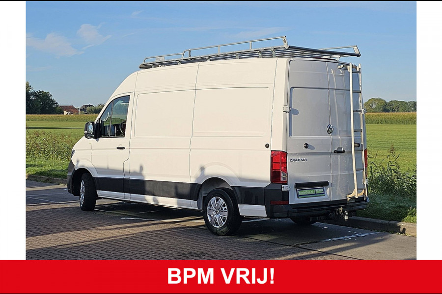 Volkswagen Crafter 30 2.0 TDI L3H3 airco, imperiaal, trap, trekhaak, 74 dkm.
