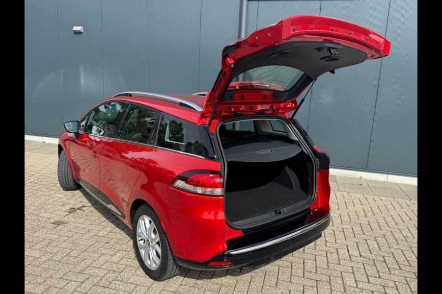 Renault Clio Estate 0.9 TCe Intens * Navigatie * Led * Leder / Alcantara