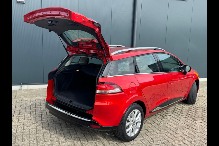 Renault Clio Estate 0.9 TCe Intens * Navigatie * Led * Leder / Alcantara
