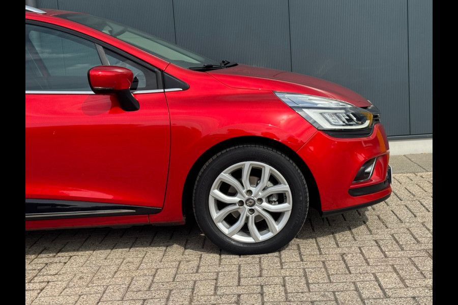 Renault Clio Estate 0.9 TCe Intens * Navigatie * Led * Leder / Alcantara