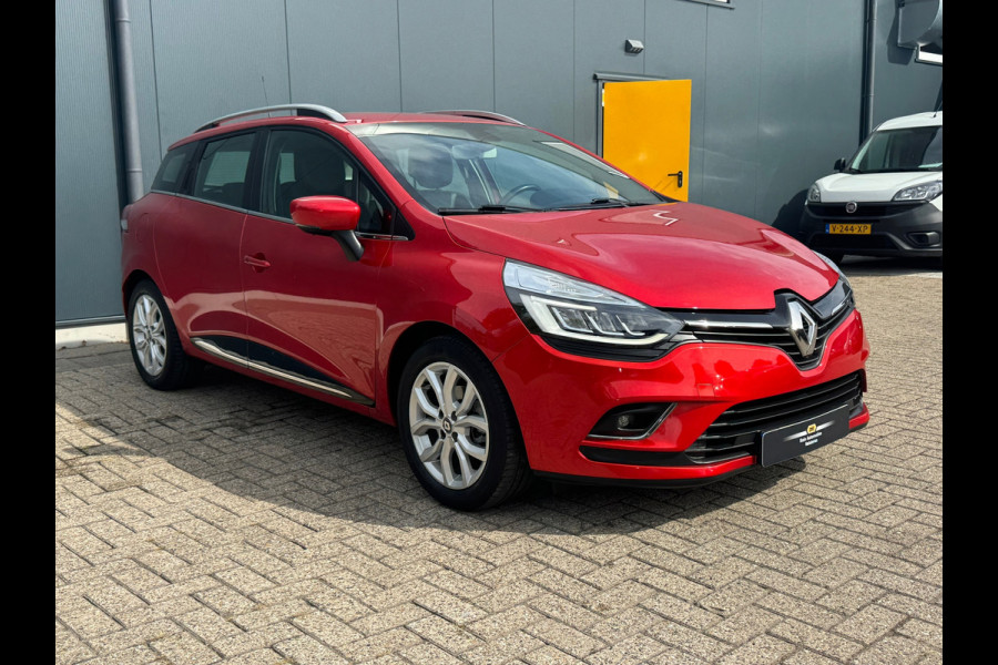 Renault Clio Estate 0.9 TCe Intens * Navigatie * Led * Leder / Alcantara