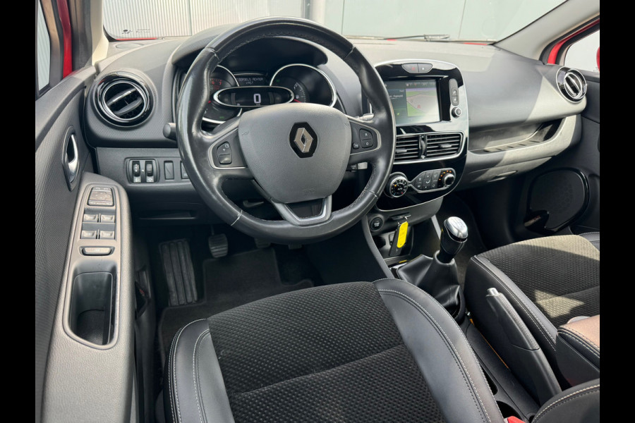 Renault Clio Estate 0.9 TCe Intens * Navigatie * Led * Leder / Alcantara