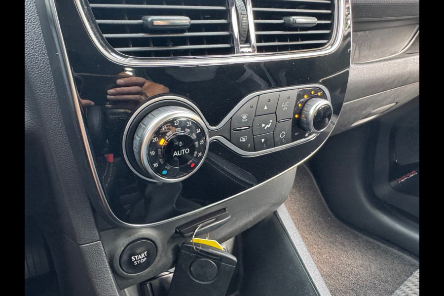 Renault Clio Estate 0.9 TCe Intens * Navigatie * Led * Leder / Alcantara