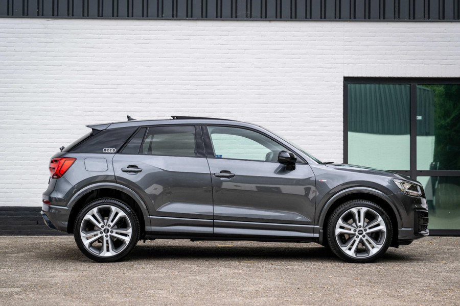 Audi Q2 35 TFSI S-Line ACC Sfeer Trekhaak Pano Black Optic