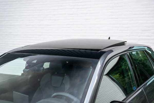 Audi Q2 35 TFSI S-Line ACC Sfeer Trekhaak Pano Black Optic