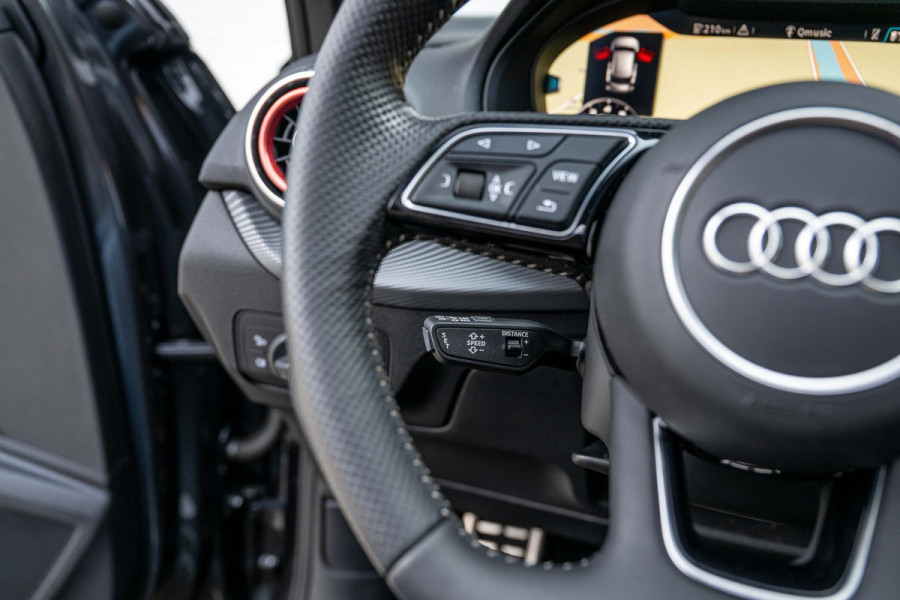 Audi Q2 35 TFSI S-Line ACC Sfeer Trekhaak Pano Black Optic