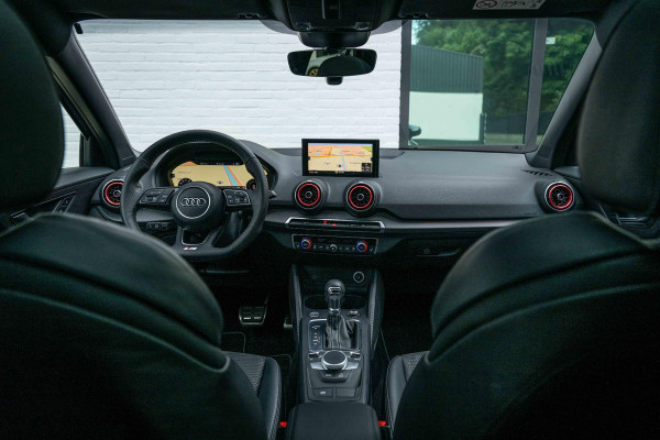 Audi Q2 35 TFSI S-Line ACC Sfeer Trekhaak Pano Black Optic