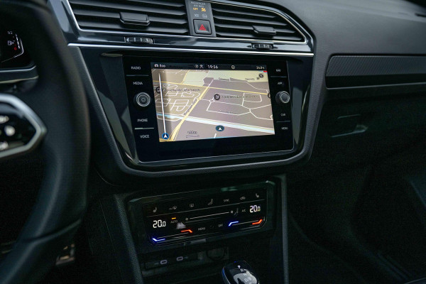 Volkswagen Tiguan 1.4 TSI eHybrid R-Line 245pk Leder Panorama 360°