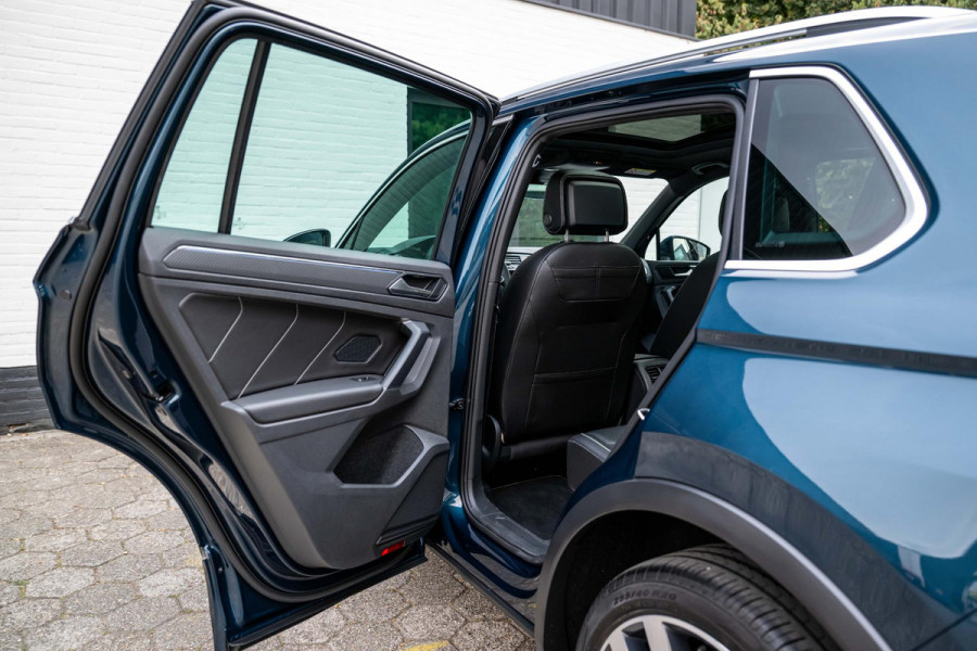 Volkswagen Tiguan 1.4 TSI eHybrid R-Line 245pk Leder Panorama 360°