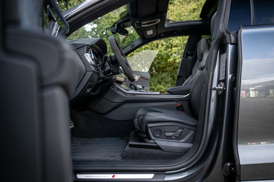 Audi Q8 60 TFSI e quattro S-Line Competition NWPR 174k