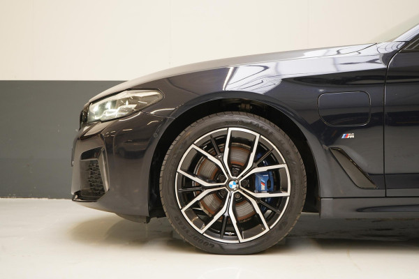 BMW 5 Serie 530e 293pk M Sport Edition | Leder | Sportstoelen | Elektr.verstl. stoelen | Trekhaak