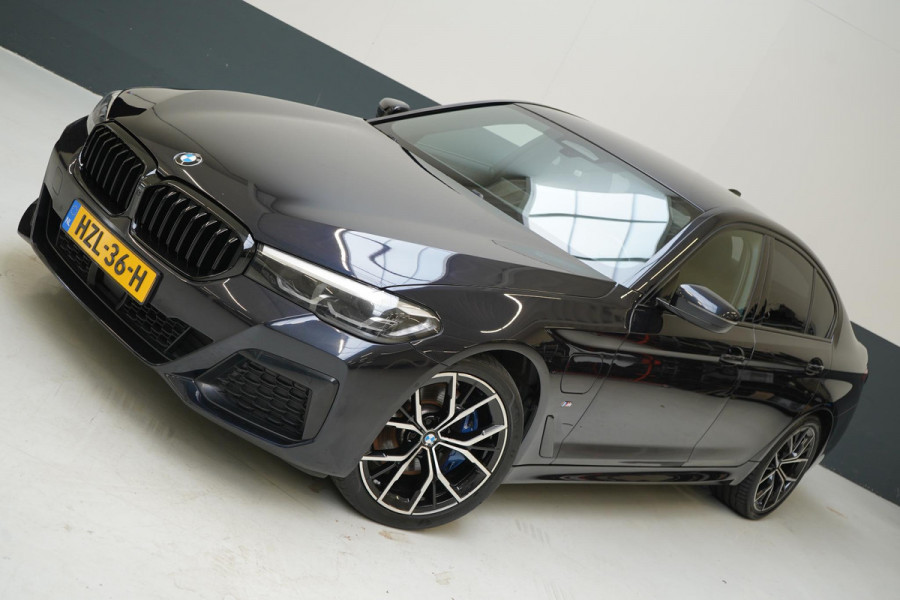 BMW 5 Serie 530e 293pk M Sport Edition | Leder | Sportstoelen | Elektr.verstl. stoelen | Trekhaak