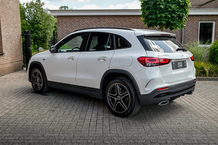 Mercedes-Benz GLA 250 e Business Solution AMG Limited Adaptive Keyless Camera Sfeerverlichting 19''