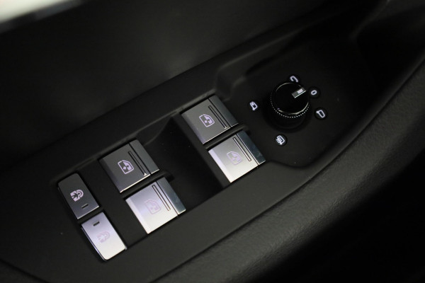Audi A6 Limousine S Edition 40 TFSI Verlengde garantie | Navigatie | Parkeersensoren | Achteruitrijcamera | Stoelverwarming | S-Line |Private lease vanaf €908pm