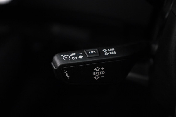 Audi A6 Limousine S Edition 40 TFSI Verlengde garantie | Navigatie | Parkeersensoren | Achteruitrijcamera | Stoelverwarming | S-Line |Private lease vanaf €908pm