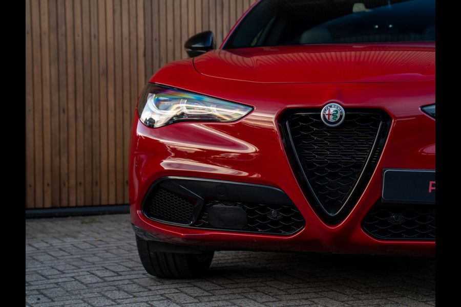 Alfa Romeo Stelvio 2.0T 280pk AWD Veloce | MY24 | Pano-dak | 21 inch | CarPlay | Soundpack