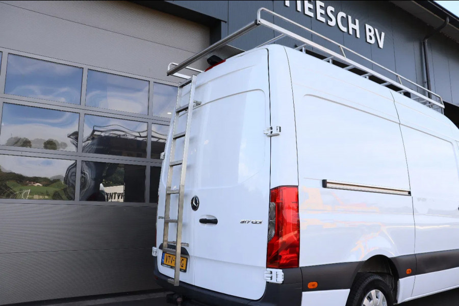 Mercedes-Benz Sprinter 317 CDI L2H2 l AUTOMAAT l IMPERIAAL l LADDER l MBUX