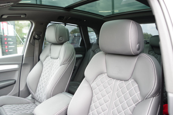 Audi Q5 55 TFSI e Quattro Competition 367 PK PHEV, RS-Sportstoelen, Paoramadak, Trekhaak, B&O Sound, Memory