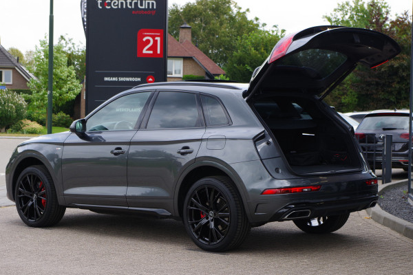Audi Q5 55 TFSI e Quattro Competition 367 PK PHEV, RS-Sportstoelen, Paoramadak, Trekhaak, B&O Sound, Memory