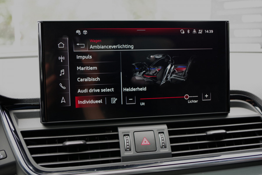 Audi Q5 55 TFSI e Quattro Competition 367 PK PHEV, RS-Sportstoelen, Paoramadak, Trekhaak, B&O Sound, Memory