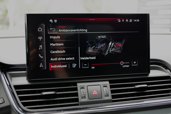 Audi Q5 55 TFSI e Quattro Competition 367 PK PHEV, RS-Sportstoelen, Paoramadak, Trekhaak, B&O Sound, Memory
