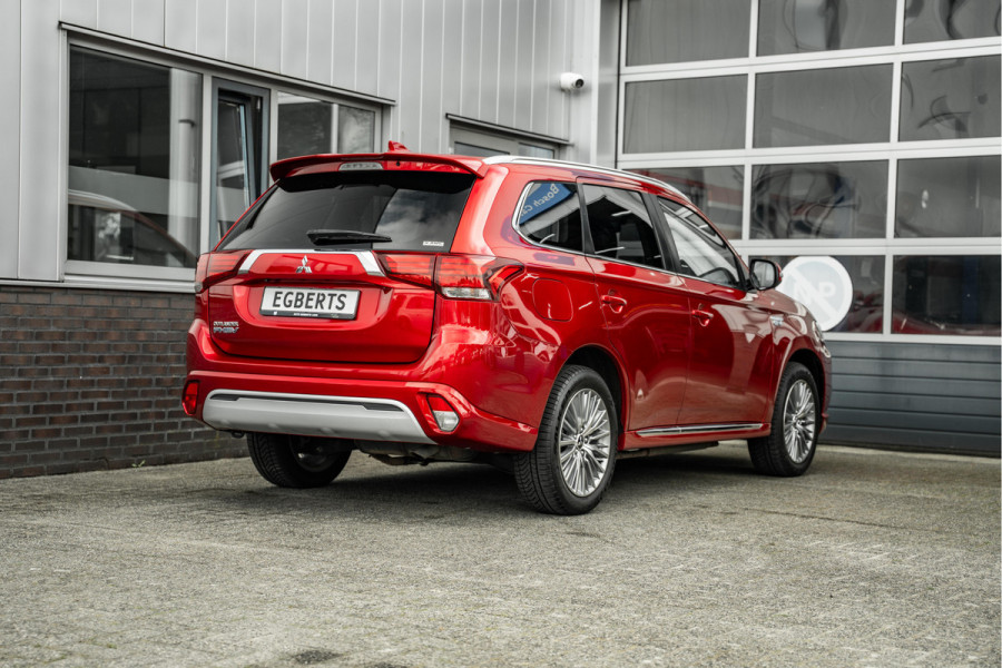 Mitsubishi Outlander 2.4 PHEV Intense | Stoelverw | DAB | NAVI | 1500kg trekgewicht