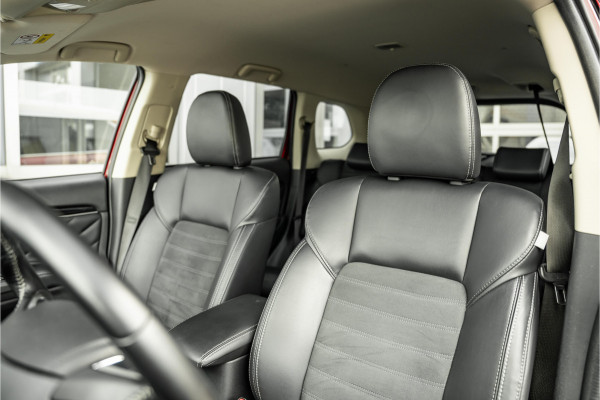 Mitsubishi Outlander 2.4 PHEV Intense | Stoelverw | DAB | NAVI | 1500kg trekgewicht