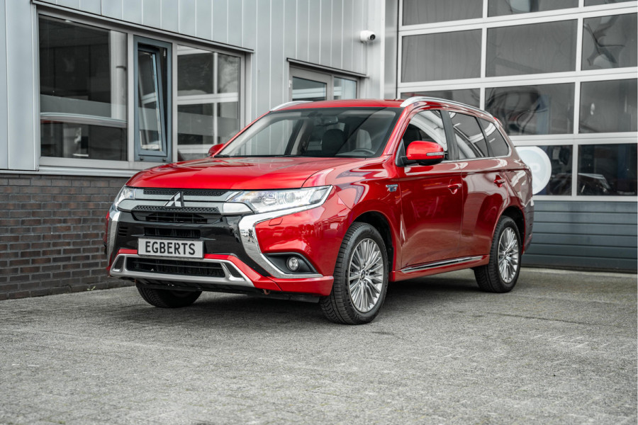 Mitsubishi Outlander 2.4 PHEV Intense | Stoelverw | DAB | NAVI | 1500kg trekgewicht