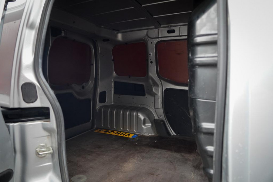 Fiat Fiorino 1.3 MJ / Airco / Lichtmetalen velgen / Trekhaak / Excl BTW