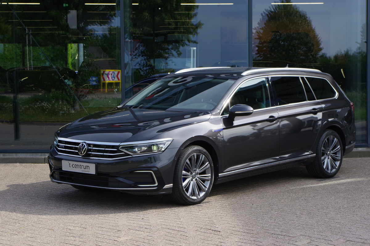 Volkswagen Passat Variant 1.4 TSI PHEV GTE 218 PK BNS, Trekhaak, Matrix-LED, Camera Volkswagen Passat Variant 1.4 TSI PHEV GTE 218 PK BNS, Trekhaak, Matrix-LED, Camera