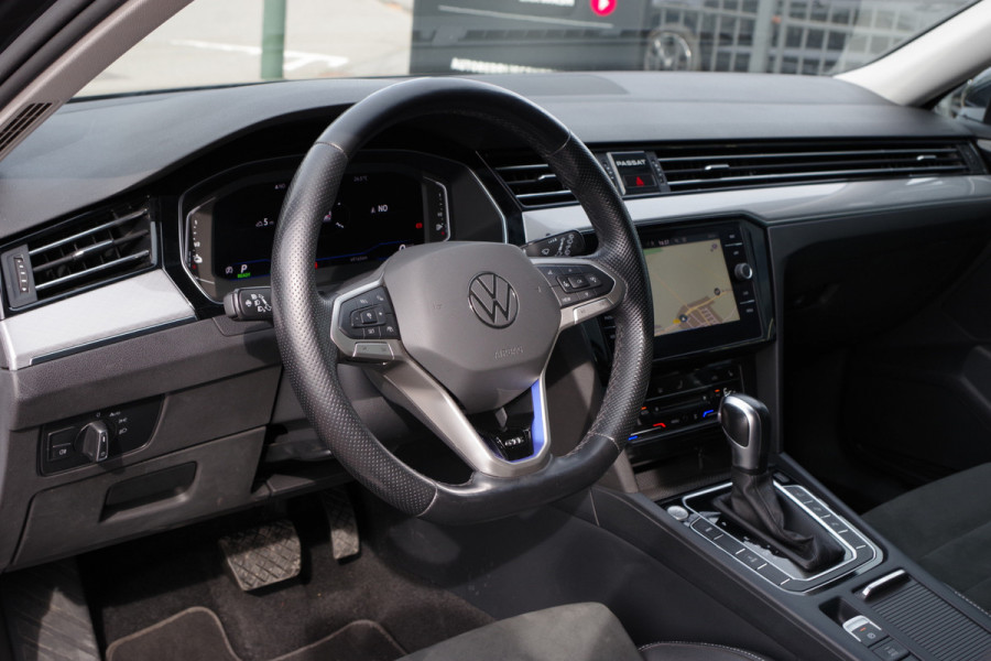 Volkswagen Passat Variant 1.4 TSI PHEV GTE 218 PK BNS, Trekhaak, Matrix-LED, Camera