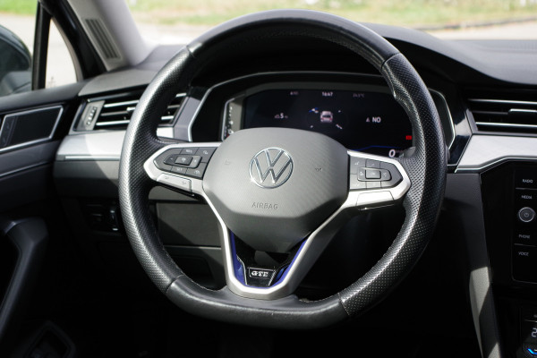 Volkswagen Passat Variant 1.4 TSI PHEV GTE 218 PK BNS, Trekhaak, Matrix-LED, Camera