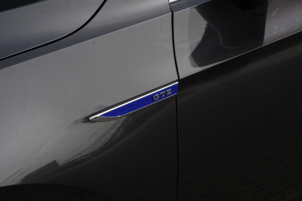 Volkswagen Passat Variant 1.4 TSI PHEV GTE 218 PK BNS, Trekhaak, Matrix-LED, Camera