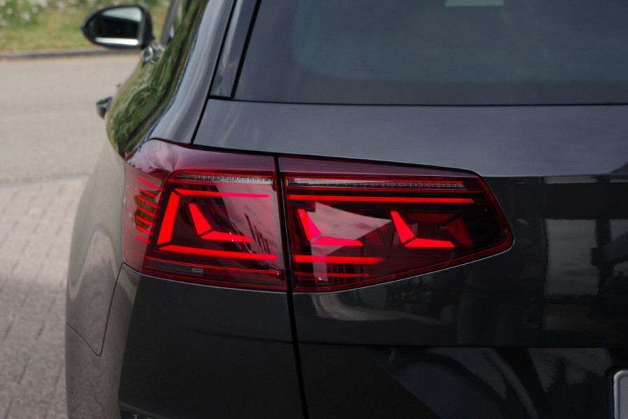 Volkswagen Passat Variant 1.4 TSI PHEV GTE 218 PK BNS, Trekhaak, Matrix-LED, Camera
