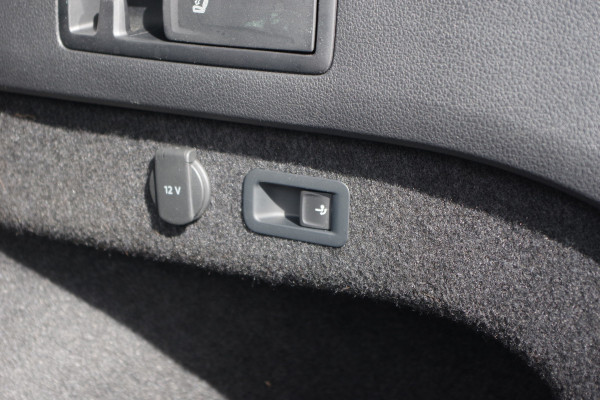 Volkswagen Passat Variant 1.4 TSI PHEV GTE 218 PK BNS, Trekhaak, Matrix-LED, Camera