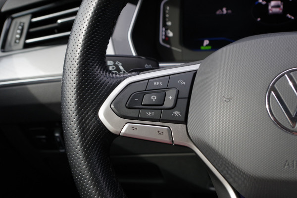 Volkswagen Passat Variant 1.4 TSI PHEV GTE 218 PK BNS, Trekhaak, Matrix-LED, Camera