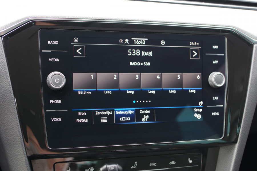 Volkswagen Passat Variant 1.4 TSI PHEV GTE 218 PK BNS, Trekhaak, Matrix-LED, Camera