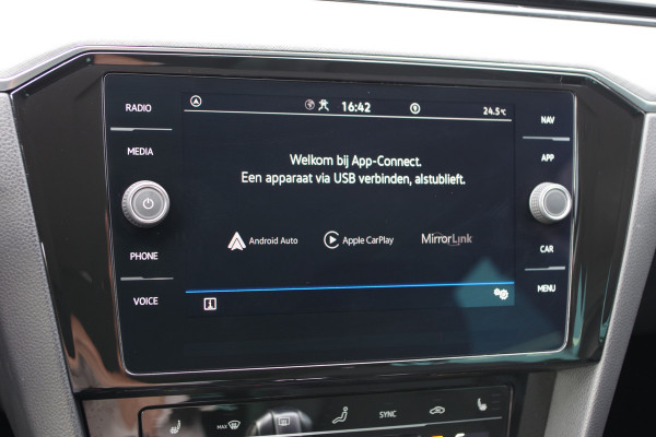 Volkswagen Passat Variant 1.4 TSI PHEV GTE 218 PK BNS, Trekhaak, Matrix-LED, Camera